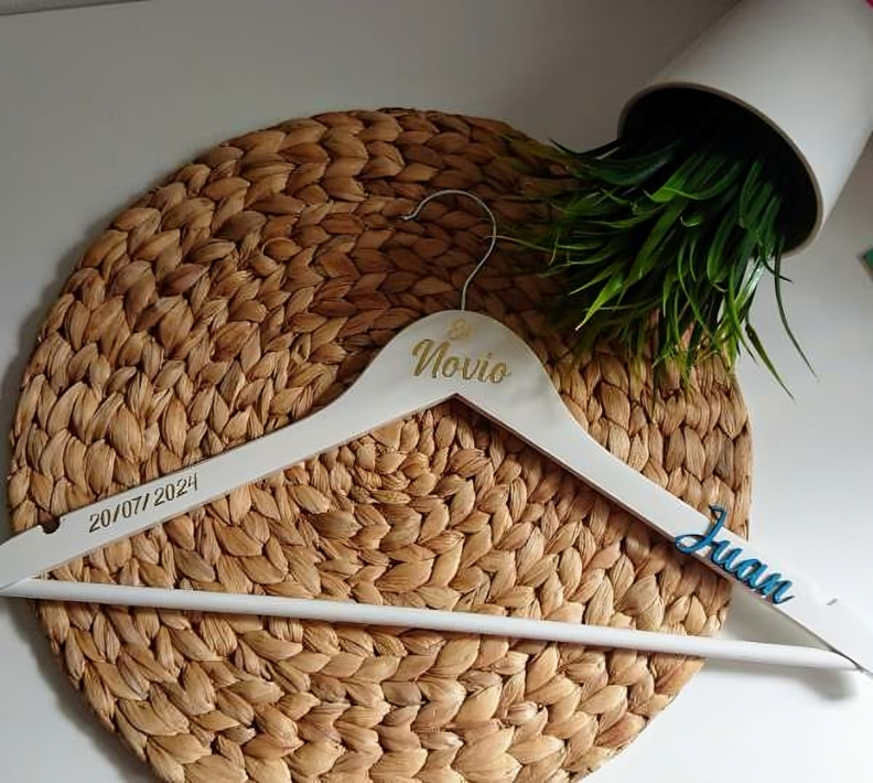 perchas-novios-personalizaciones-canarias