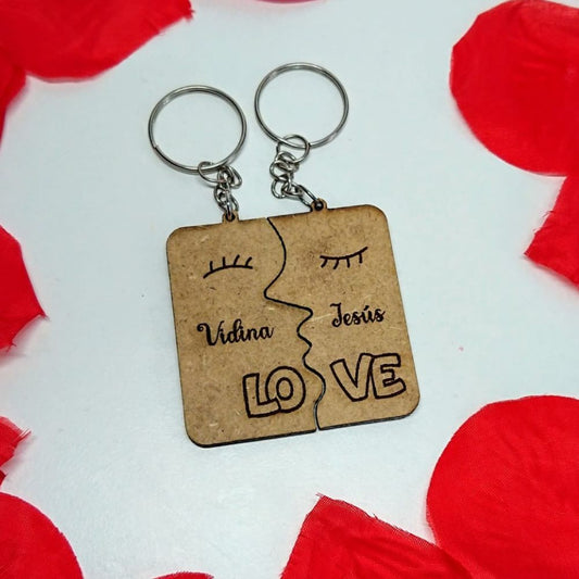 Llavero personalizado beso