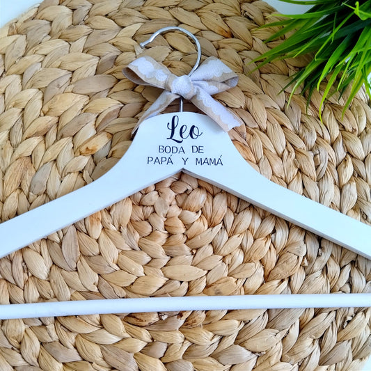 Percha personalizada hijos novios