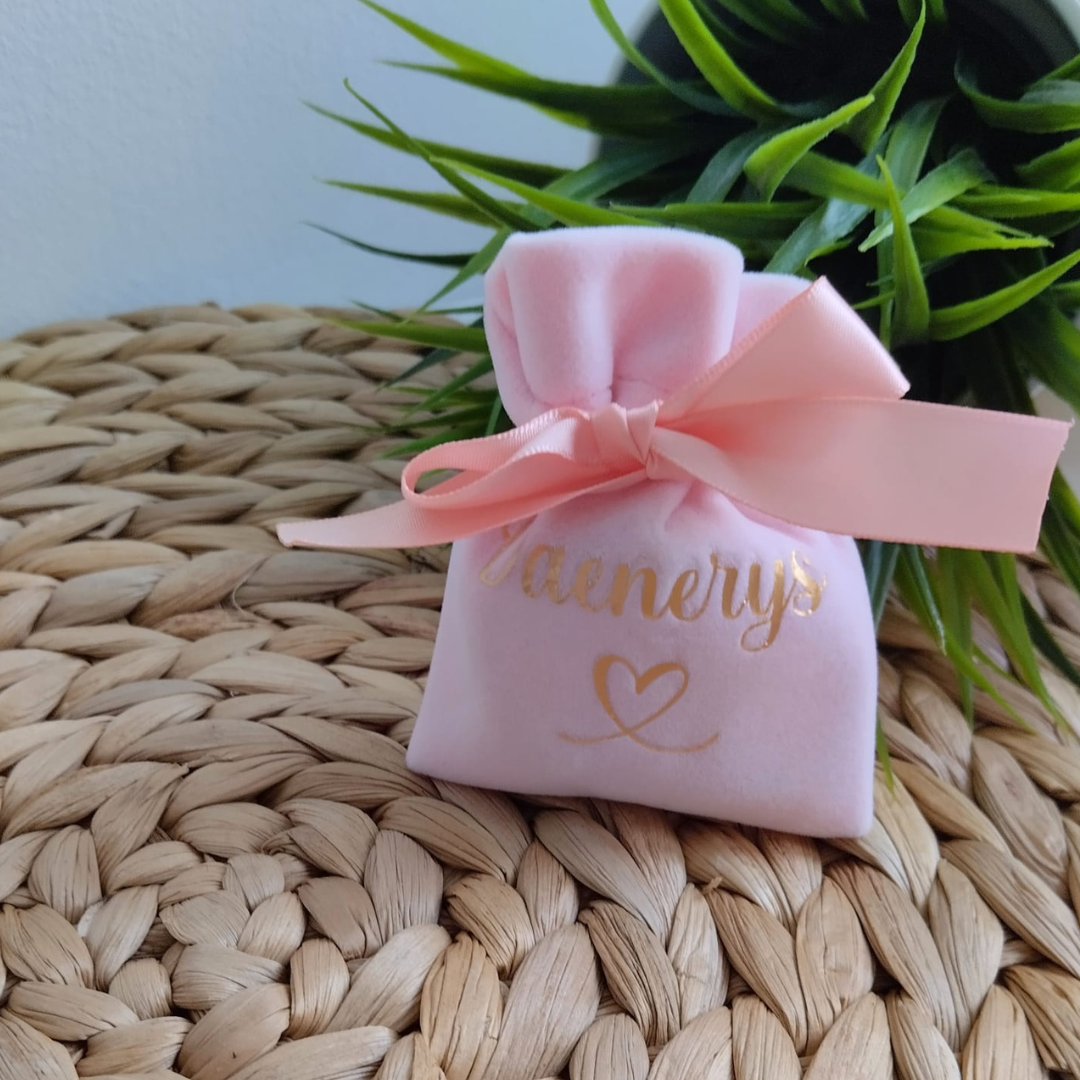 Pulsera elástica con bolsita